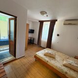 Militari, non-stop, regim hotelier 105/3 ore